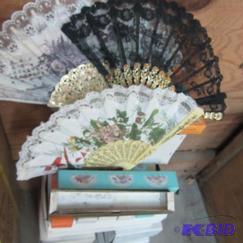 lot 118 image: Fancy Fans