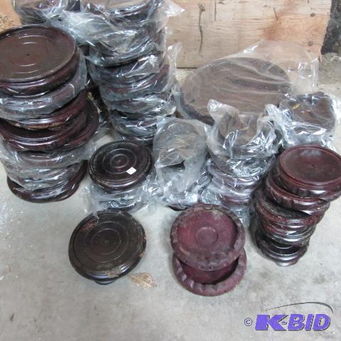 lot 12 image: Wooden Plateaus
