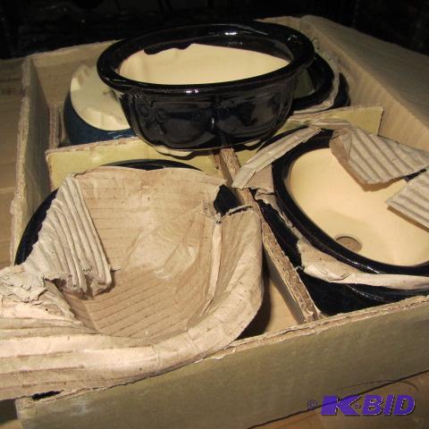 lot 165 image: Bonsai Planters