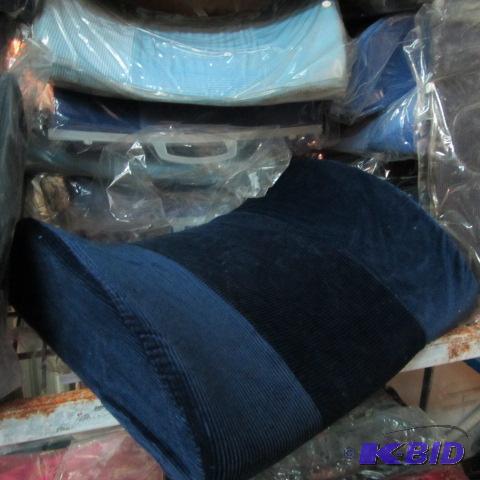 lot 190 image: Back Support Pillows