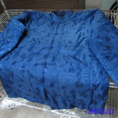 lot 515 image: Ladies Quilted Jackets