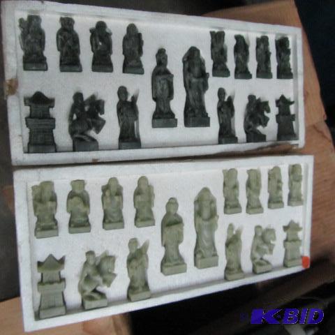 lot 553 image: Marble Chess Pieces