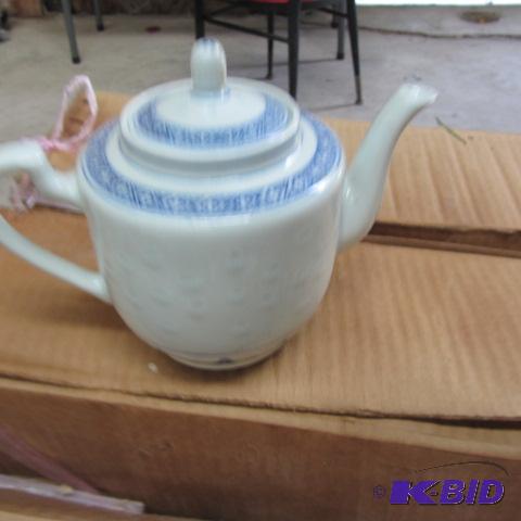 lot 85 image: New Teapots