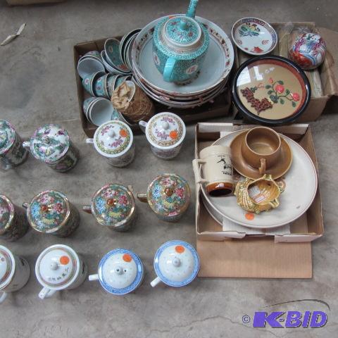 lot 87 image: Fancy China Dishes