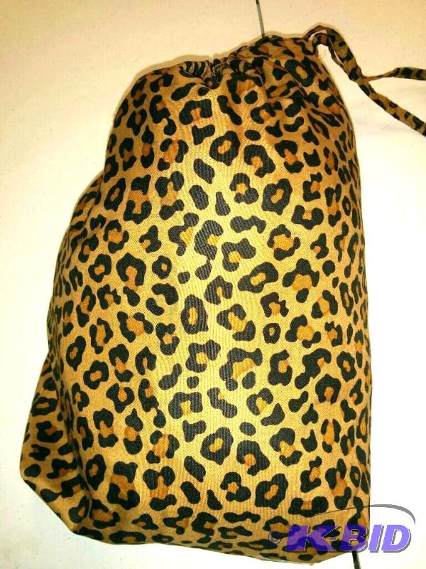 One Flat One Fitted Sheet FullQueen