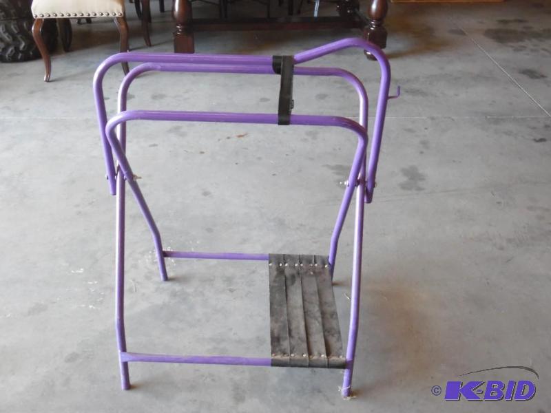 Saddle Rack