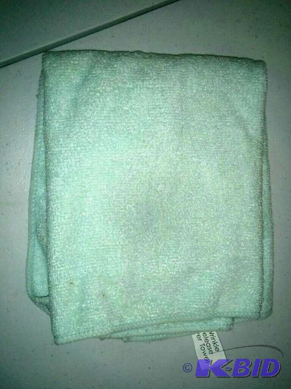 Wrinkle Release Dryer Towel