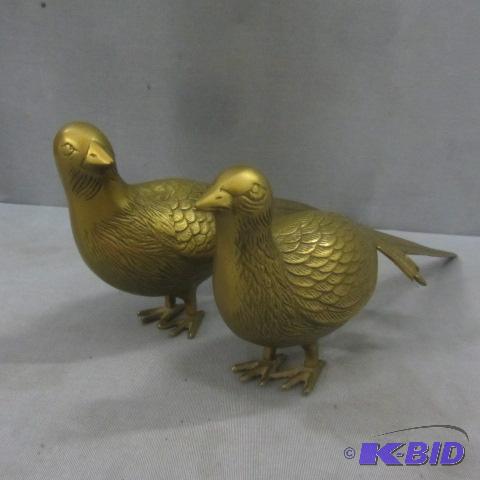 lot 110 image: Solid Brass Rooster, Hen Pheasants