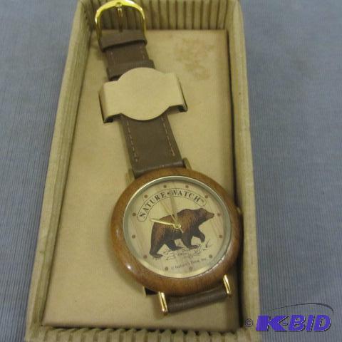lot 158 image: Nature Watch Grizzly