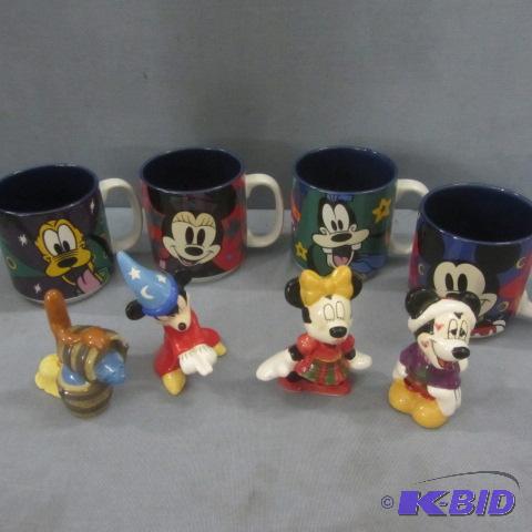 lot 188 image: Disney Mugs Salt & Pepper
