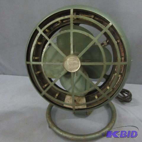 lot 211 image: Vintage Heater Fan