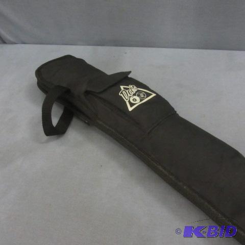 lot 213 image: Competition Pool Cue