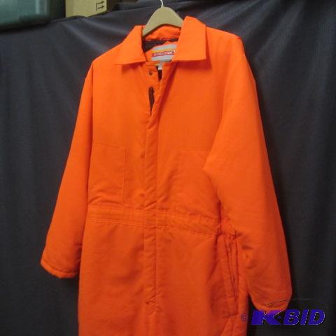 lot 239 image: Winchester Blaze Coverall