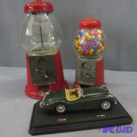 lot 33 image: Jaguar Model, Gumball Machines