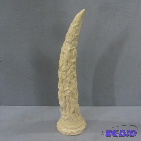 lot 46 image: East African Souvenir