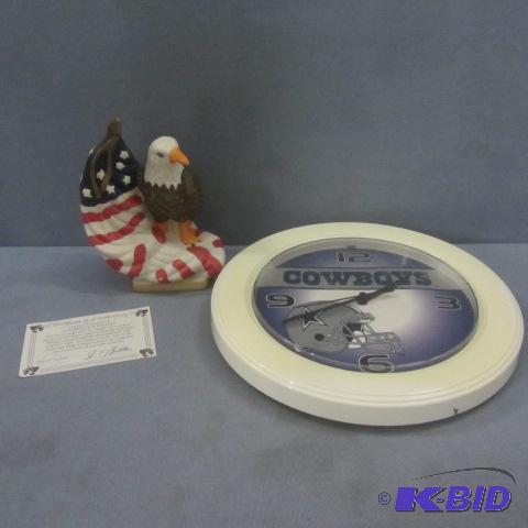 lot 49 image: Porcelain Eagle, Dallas Cowboys Clock