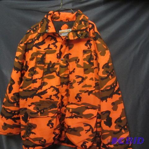lot 64 image: Winchester Blaze Camo Parka
