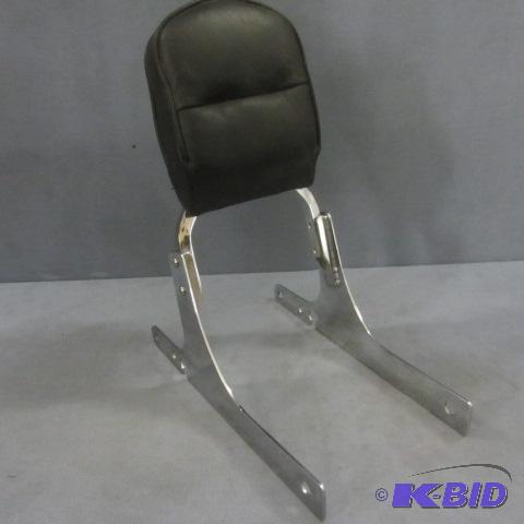 lot 7 image: Harley Sissy Bar