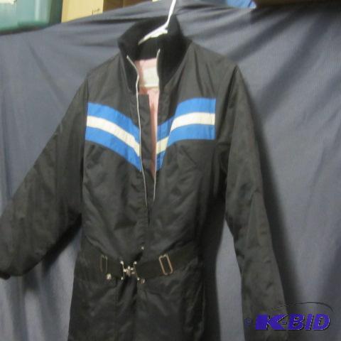 lot 72 image: Vintage Womens Polaris Snowmobile Suit
