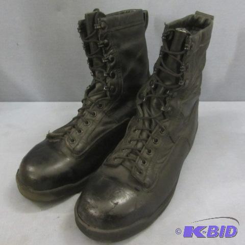 lot 92 image: Belleville Steel Toed Boots
