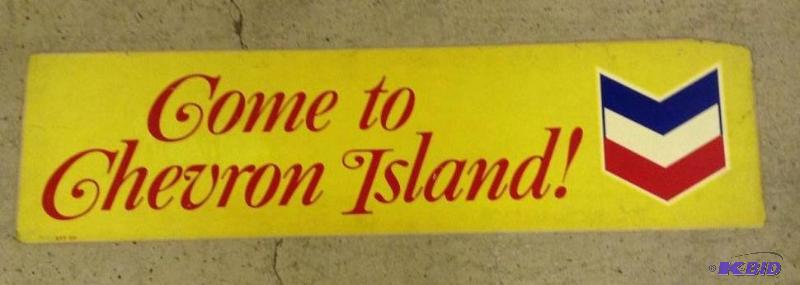 lot 20 image: Vintage Advertising Come to Chevron Island Sign