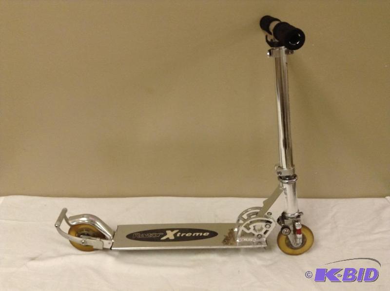 Razor Extreme Scooter By Sharper Image October Consignment Vintage Tool Vintage Furniture Collectibles K Bid