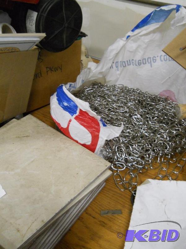 lot 51 image: Bag of Chain