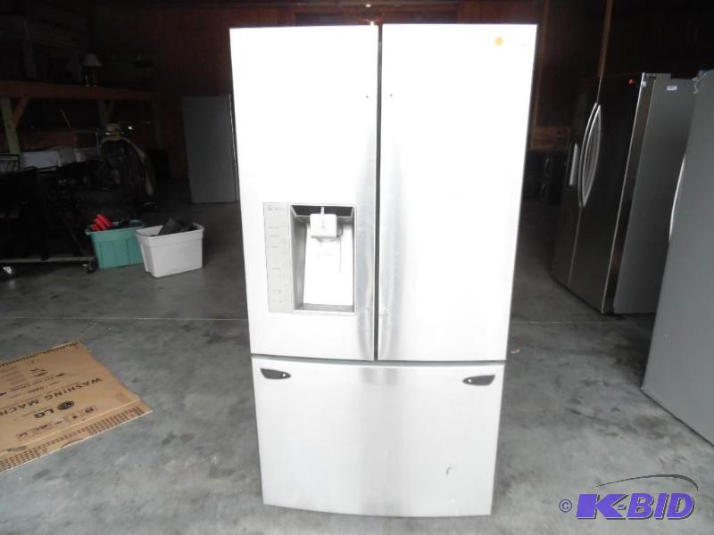 LG LFX33975ST French Door Refrigerator - 35.7 - 32.5 cu ft - Stainless Steel