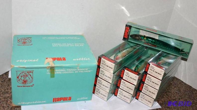lot 48 image: Complete Box of Rapala The &quotOriginal Fin...