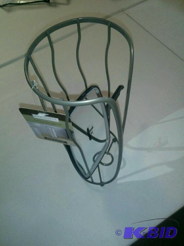 toilet paper holder 1 times magnifying mirror