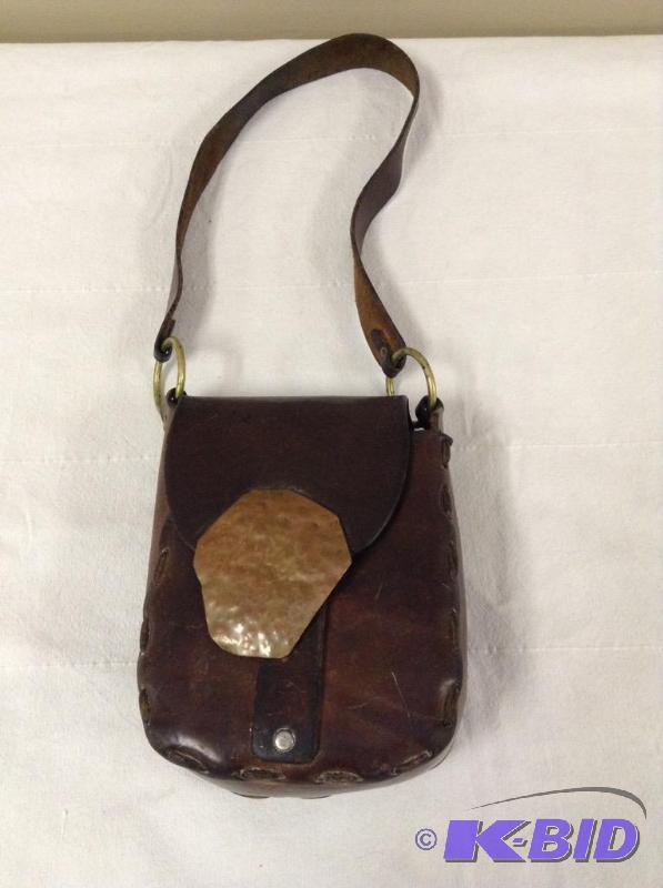 lot 107 image: Hard Leather Handbag Purse