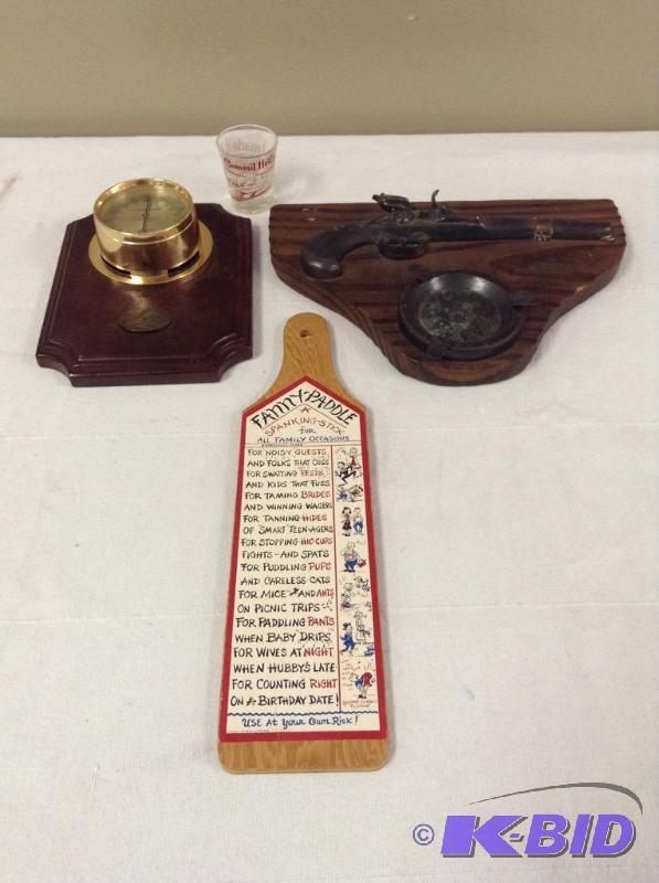 lot 111 image: A Collection of Stuff