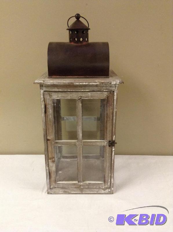 lot 120 image: Large Candle Lantern