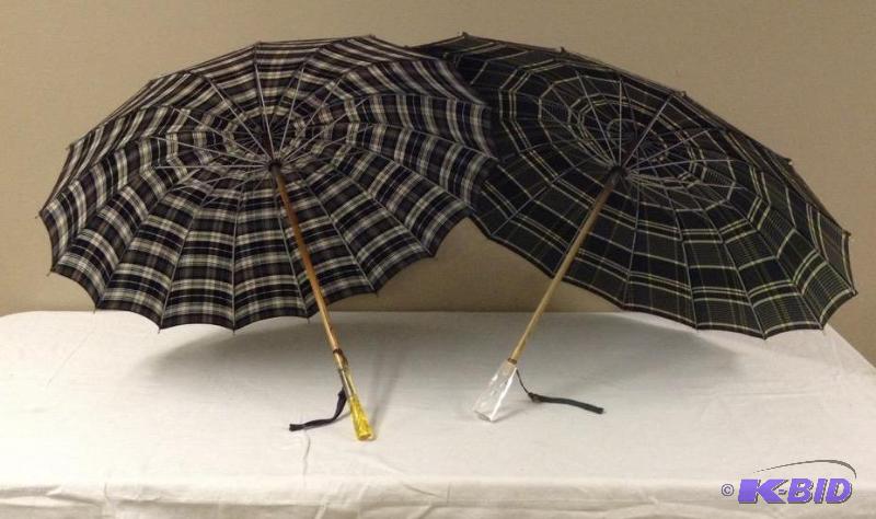 lot 122 image: 2 Vintage Umbrellas