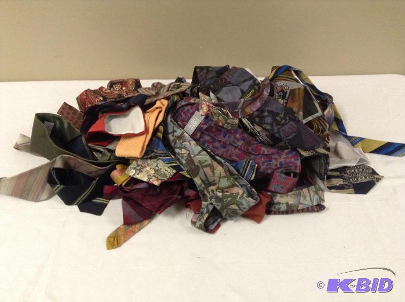 lot 142 image: Collection Mens Ties