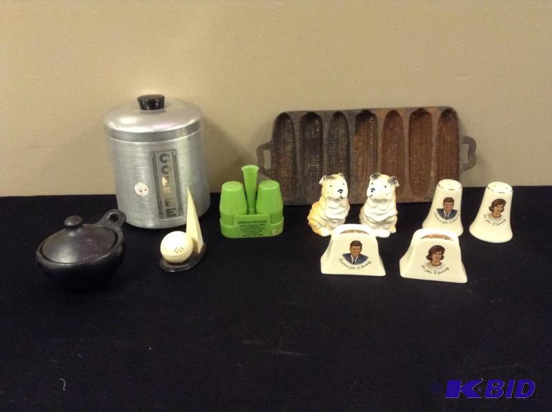 lot 150 image: Vintage Kitchenware