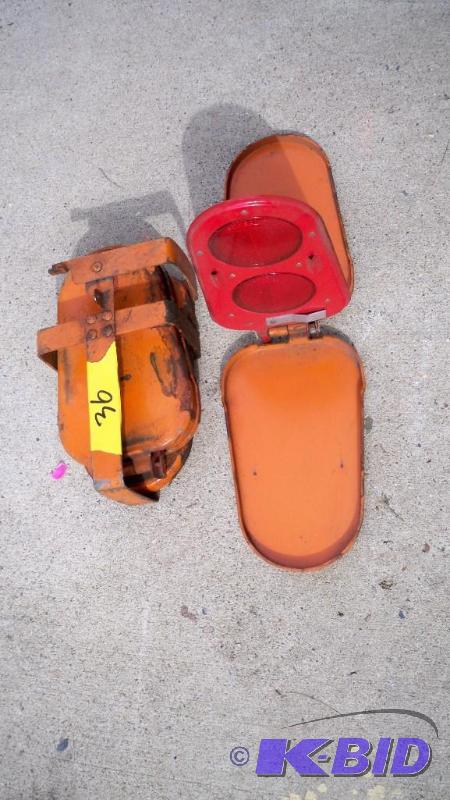 SET OF 3 EMERGENCY ROAD REFLECTORS...