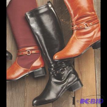 lot 65 image: Ashro&nbspBlack Menna Boot  - Size 10W&...