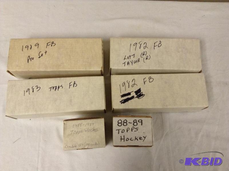 lot 29 image: Large Lot Football & Hockey Cards