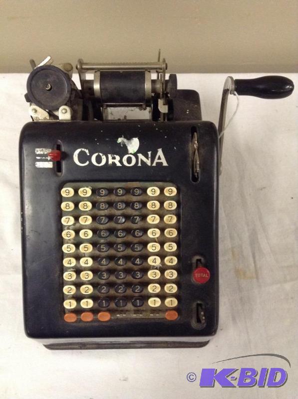 lot 33 image: Vintage Corona Adding Machine