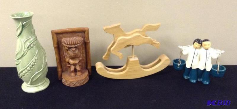 lot 87 image: Collection of Decorative Items