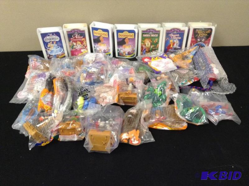 lot 90 image: Assorted Packaged Fast Food Toys