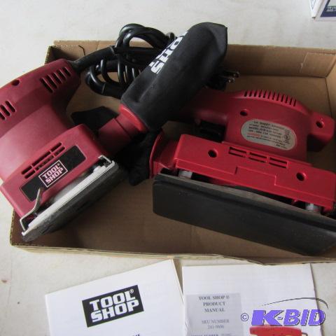 lot 113 image: Palm & Sheet Sander