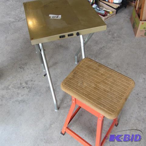 lot 128 image: Metal Folding Table & Stool