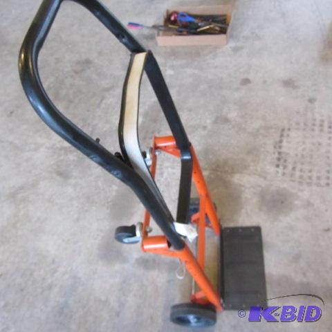 lot 198 image: Two Wheel Cart