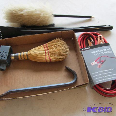 lot 225 image: Jumper Cables, Scraper, Brush