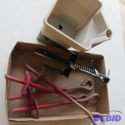 lot 226 image: Mole Trap, Anchors, Seeder