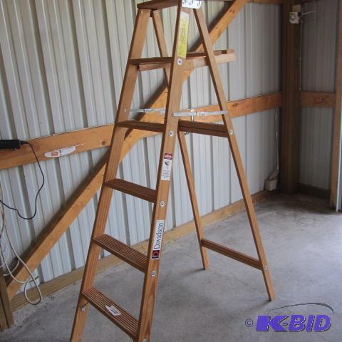 lot 228 image: Davidson Wood Ladder