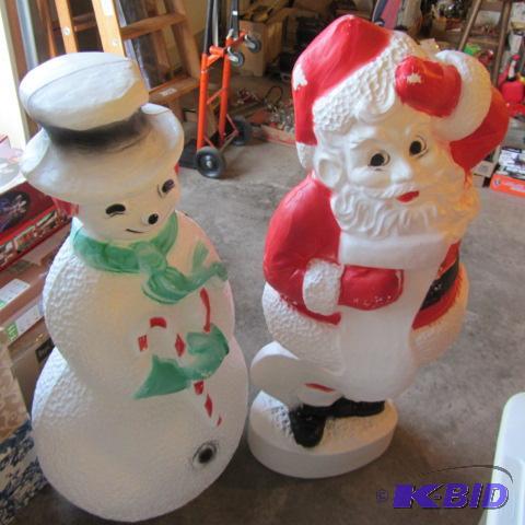 lot 235 image: Santa & Snowman Blow Mold