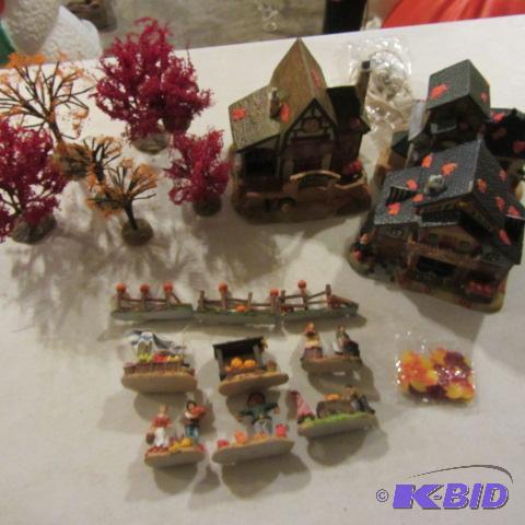 lot 249 image: Fall & Halloween Buildings